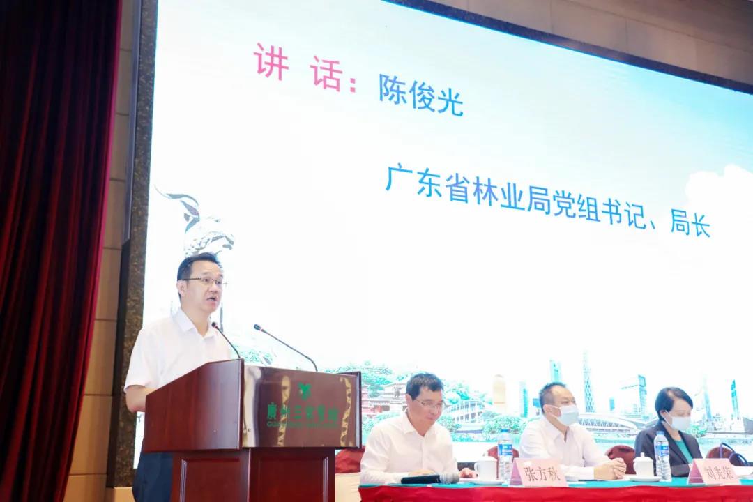 69e95a2b6f8515e76ed79309c427a72f.jpg 003.jpg